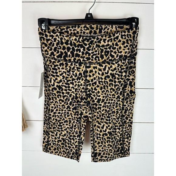NWT Outdoor Voices Zoom 10" Shorts Leopard Print SMALL - Picture 1 of 7